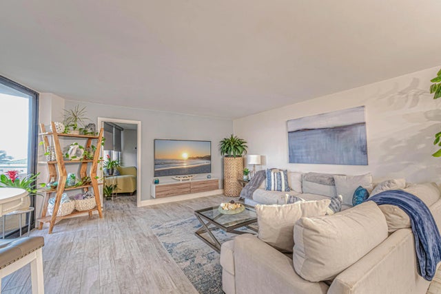 Photo of Listing #RX-11164788