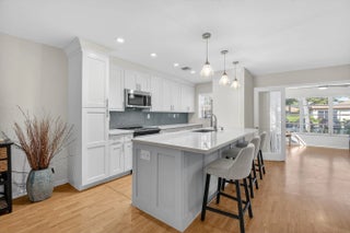 Photo of Listing #RX-11165760