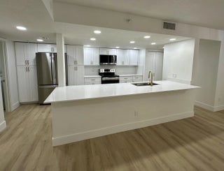 Photo of Listing #RX-11166486