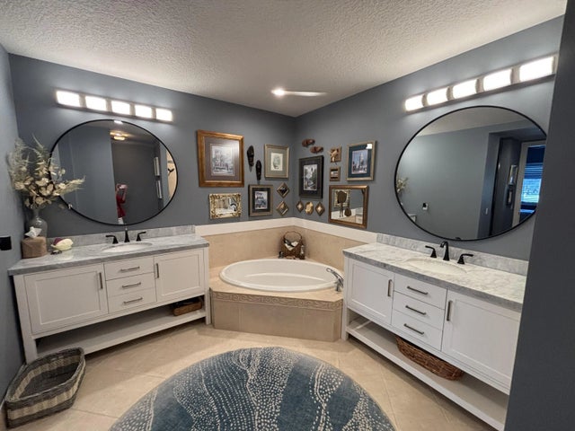 Photo of Listing #RX-11168655