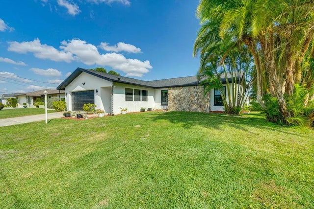 Photo of 601 Se 23Rd Avenue, Cape Coral FL