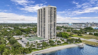 Photo of Listing #RX-11169830