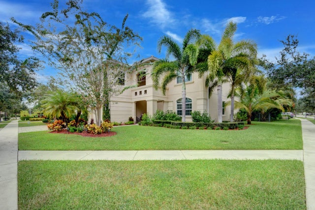 8625 Wellington View Drive, Royal Palm Beach