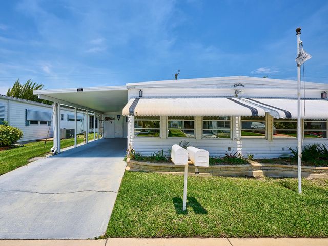 2 of 66 - 4300 Se Saint Lucie Boulevard #175, Stuart, FL