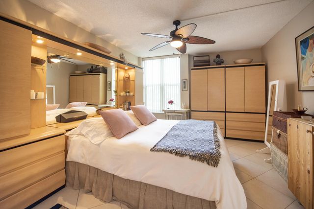 5 of 47 - 1391 S Ocean Boulevard #308, Pompano Beach, FL