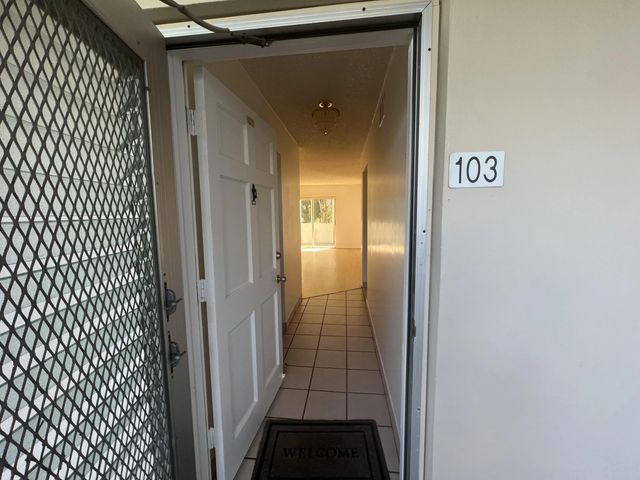 3 of 37 - 2682 S Garden Drive #103, Lake Worth, FL
