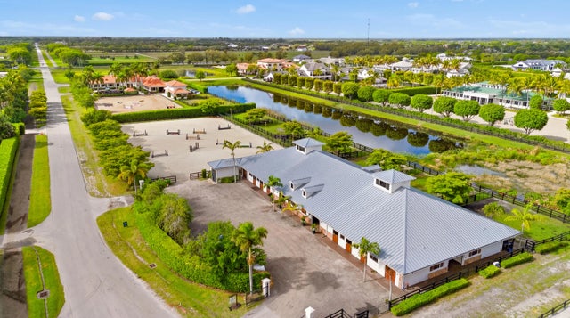 Photo of Listing #R10946224