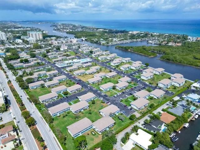 350 Horizons E #206, Boynton Beach