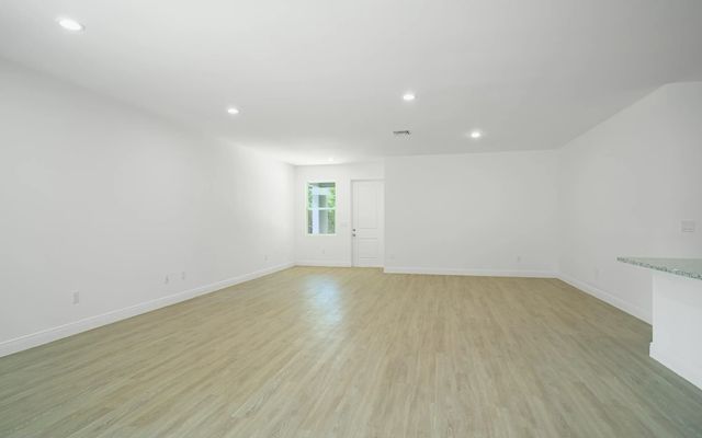 5 of 13 - 1015 N Naples Street, LaBelle, FL