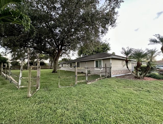 2 of 44 - 104 Segura Street, Royal Palm Beach, FL