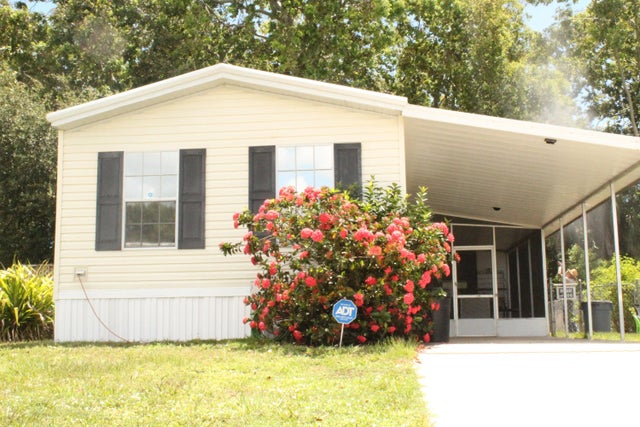 Photo of Listing #R10814920