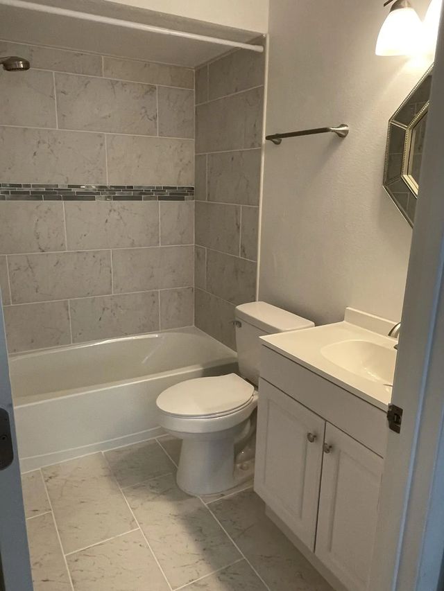 5 of 27 - 2203 Northlake Drive #2203, Sanford, FL