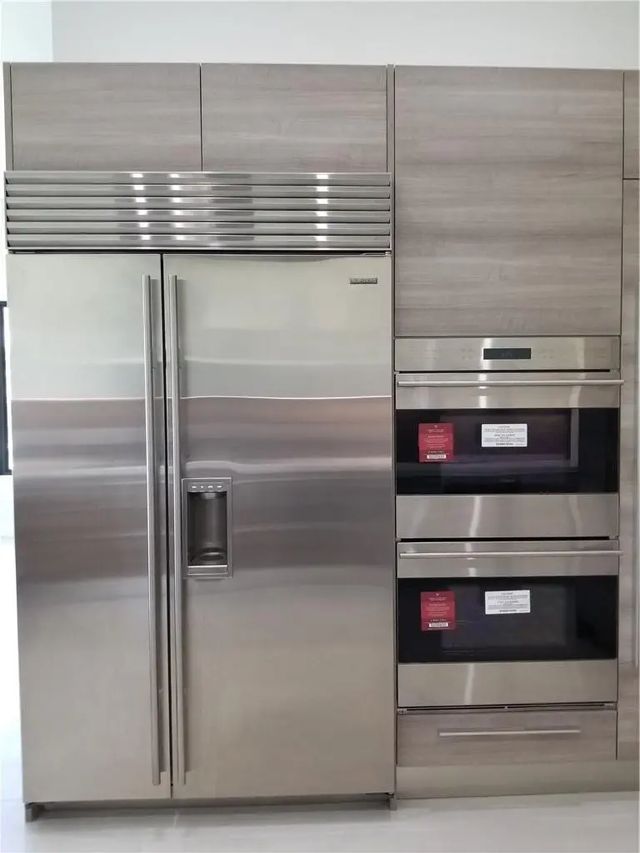 3 of 17 - 5716 Ashwood Circle, Hollywood, FL