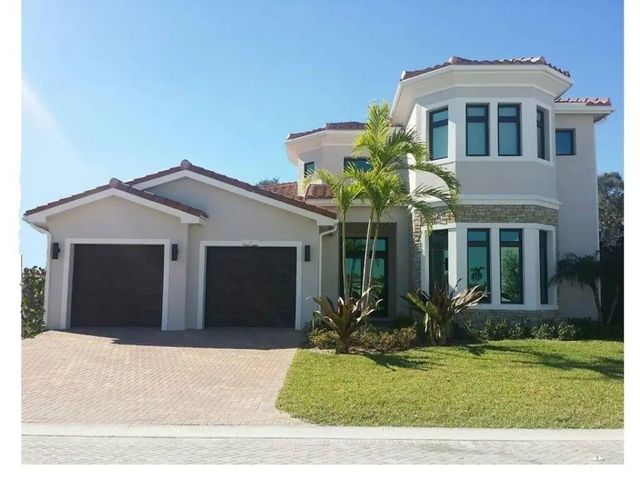 5730 Ashwood Circle, Hollywood