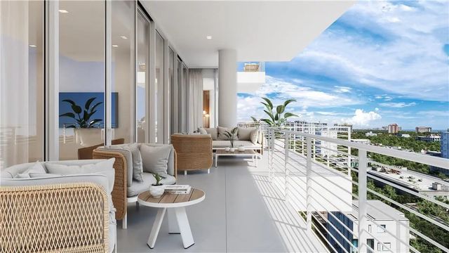 4 of 13 - 527 Orton Avenue #402b, Fort Lauderdale, FL