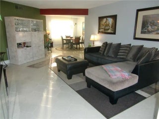 Photo of Listing #F10378238