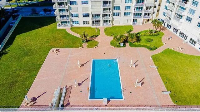 2 of 10 - 750 N Ocean Boulevard #1704, Pompano Beach, FL