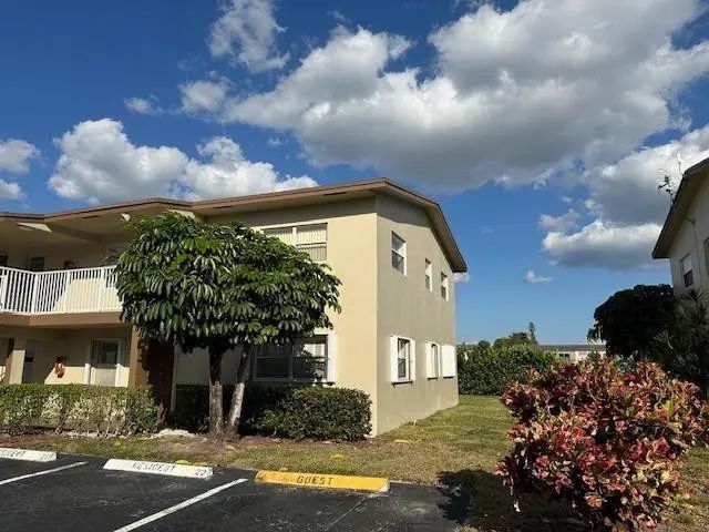 600 Nw 77th Avenue #208, Margate