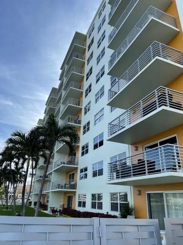 2 of 9 - 2900 Ne 30th Street #5a, Fort Lauderdale, FL