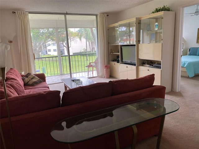 2 of 20 - 811 S Hollybrook Drive #203, Pembroke Pines, FL