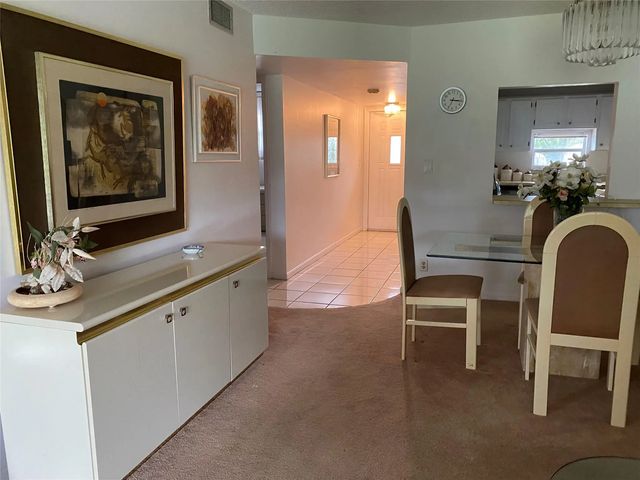 5 of 20 - 811 S Hollybrook Drive #203, Pembroke Pines, FL