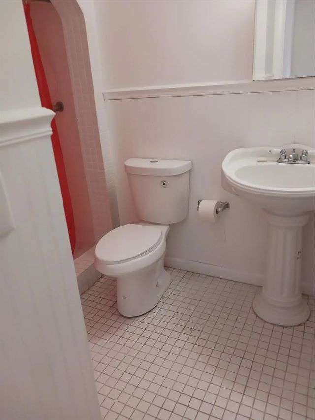 5 of 16 - 7605 W Atlantic Boulevard #106, Margate, FL