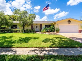 Photo of Listing #F10441584