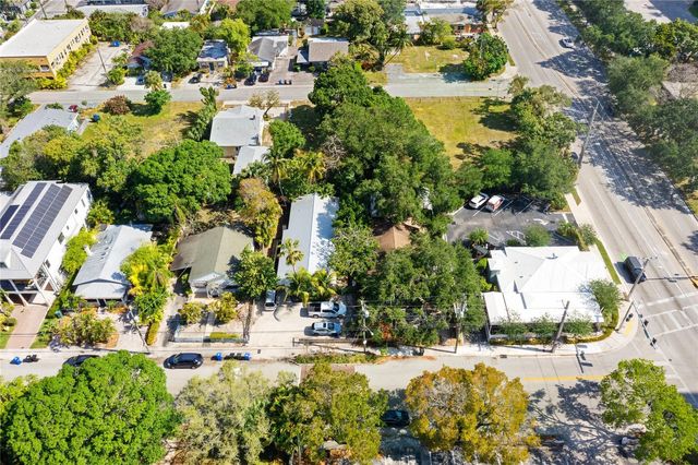 5 of 14 - 711 W Las Olas, Fort Lauderdale, FL