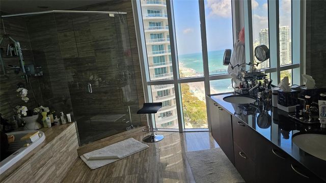 3 of 23 - 16001 Collins Avenue #1901, Sunny Isles Beach, FL
