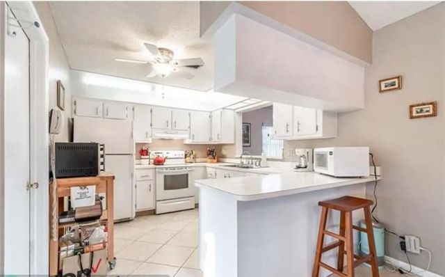 3 of 12 - 1320 Sw 82nd Terrace, North Lauderdale, FL