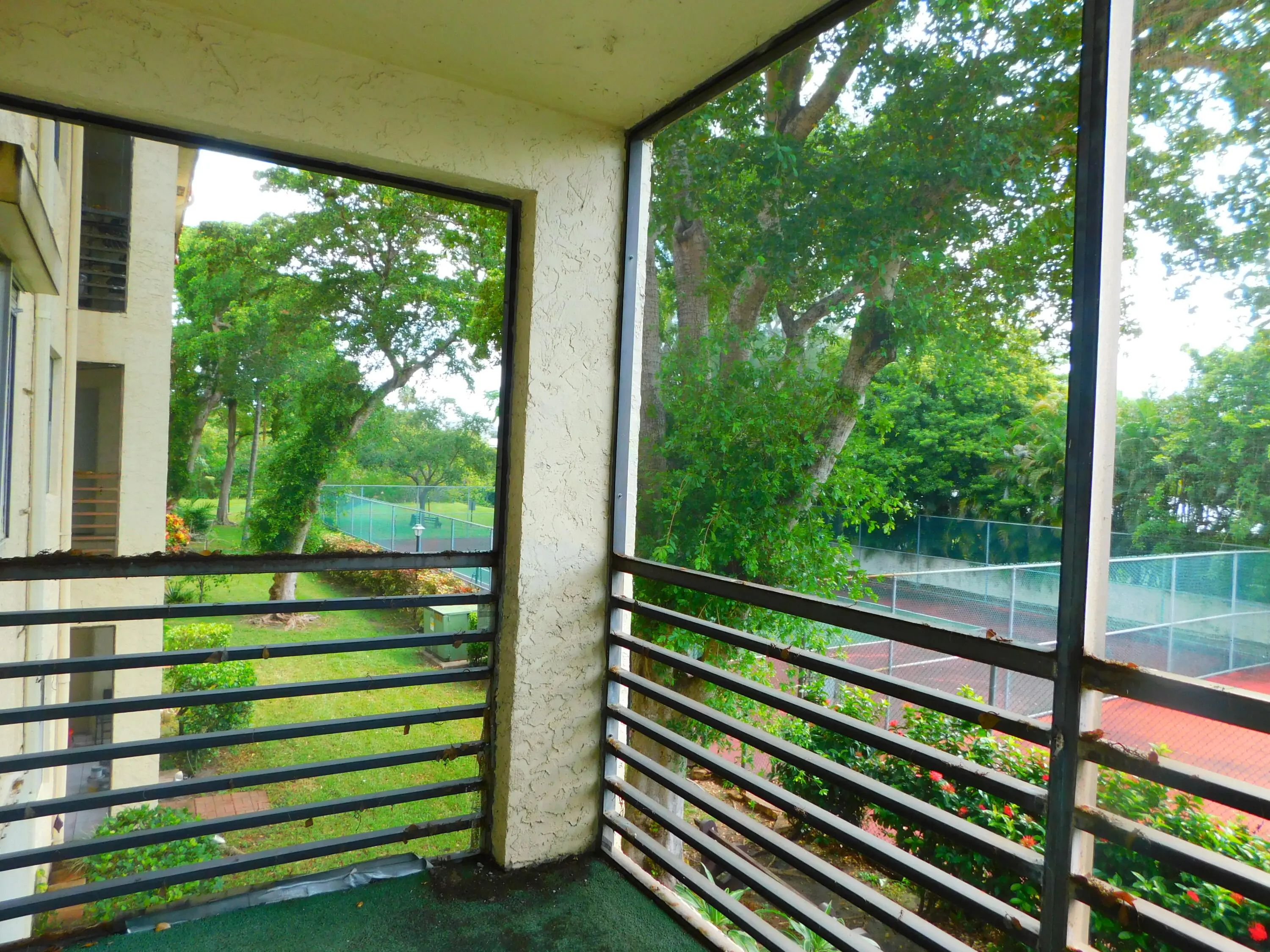 128 S Cypress Road #827, Pompano Beach