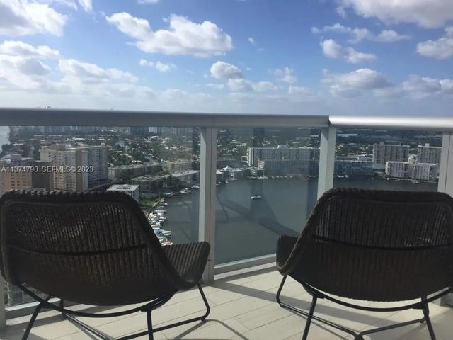 N/A, Hallandale Beach