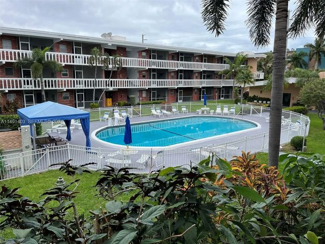 181 Ne 14th Avenue #22b, Hallandale Beach