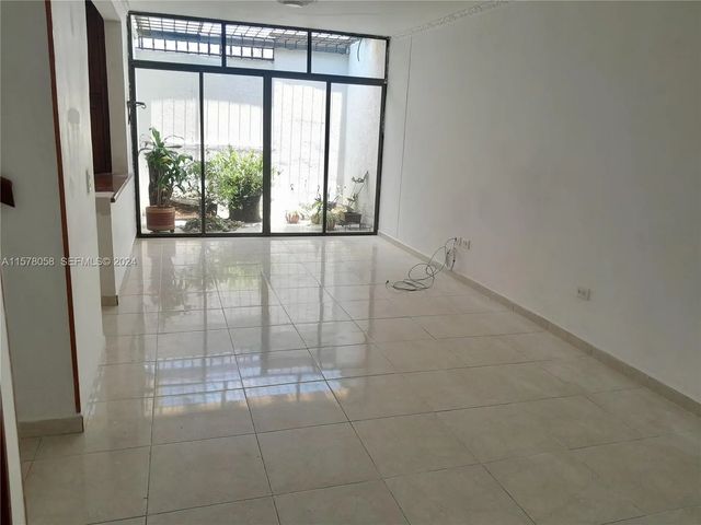 5 of 21 - Calle 57 #23-98 Unit 4 Calle 57 Palmira #2398, , 