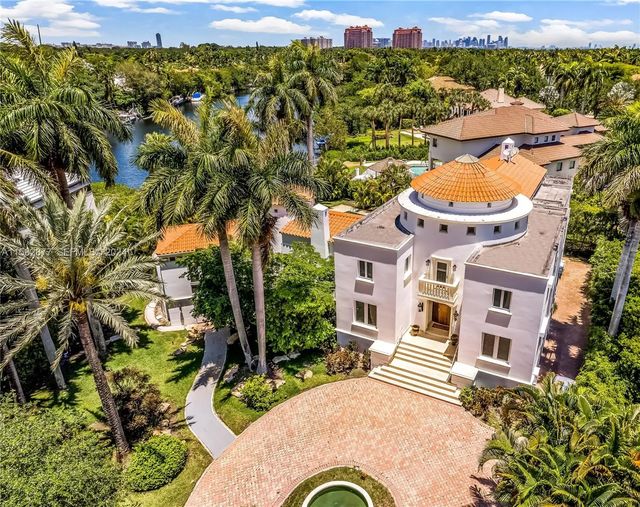 431 Costanera Road, Coral Gables