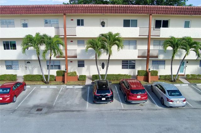 281 S Hollybrook Drive #103, Pembroke Pines