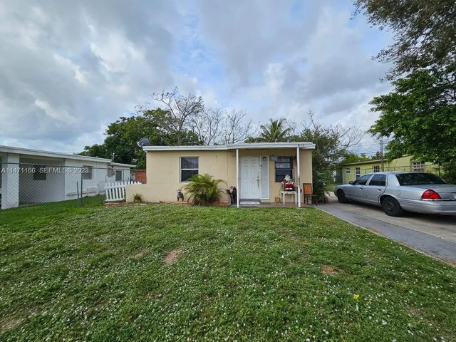 2 of 30 - 1817 Nw 25th Avenue, Fort Lauderdale, FL