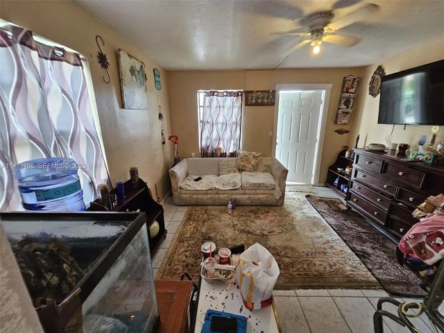5 of 30 - 1817 Nw 25th Avenue, Fort Lauderdale, FL