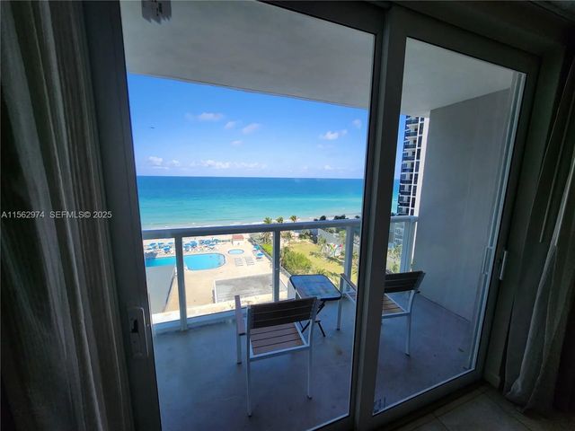 3 of 21 - 19201 Collins Avenue #846, Sunny Isles Beach, FL