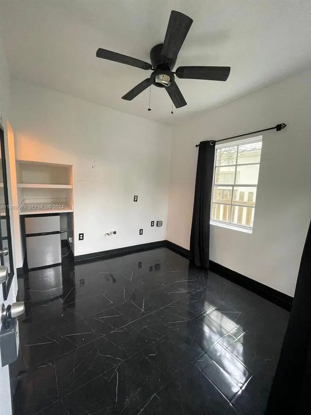 3 of 12 - 1455 Michigan Avenue #7, Miami Beach, FL