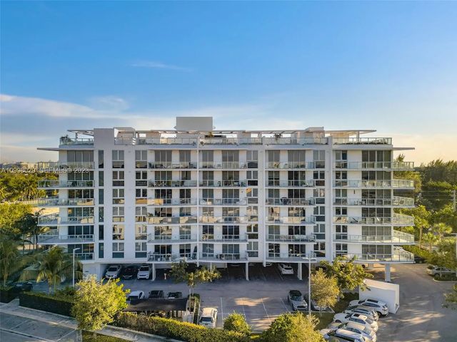3 of 38 - 13800 Highland Drive #504, North Miami Beach, FL