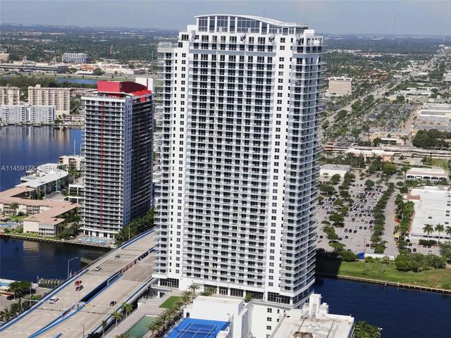 4010 S Ocean Drive #r2206, Hollywood