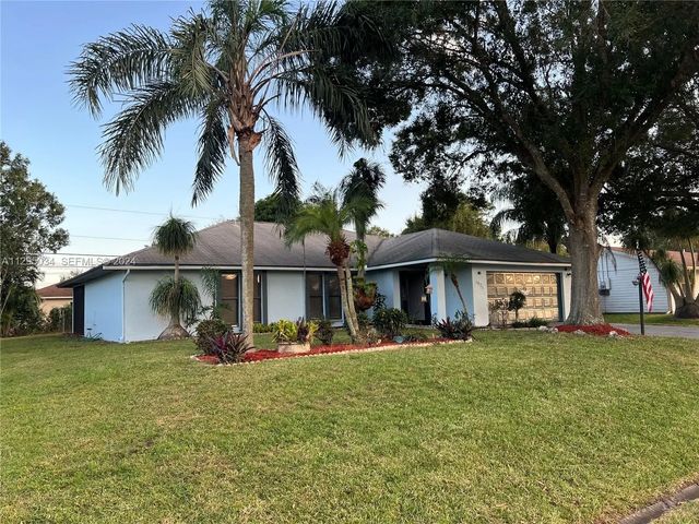 1921 Sw Hickock Terrace, Port St. Lucie