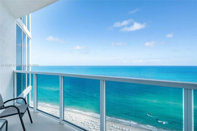 2 of 23 - 18001 Collins Avenue #2009, Sunny Isles Beach, FL