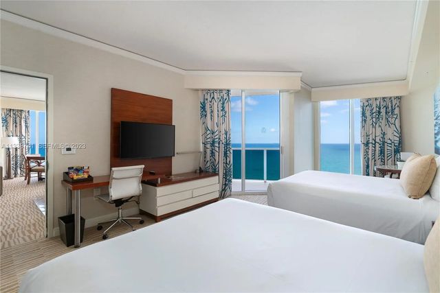 4 of 23 - 18001 Collins Avenue #2009, Sunny Isles Beach, FL