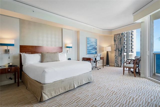 5 of 23 - 18001 Collins Avenue #2009, Sunny Isles Beach, FL
