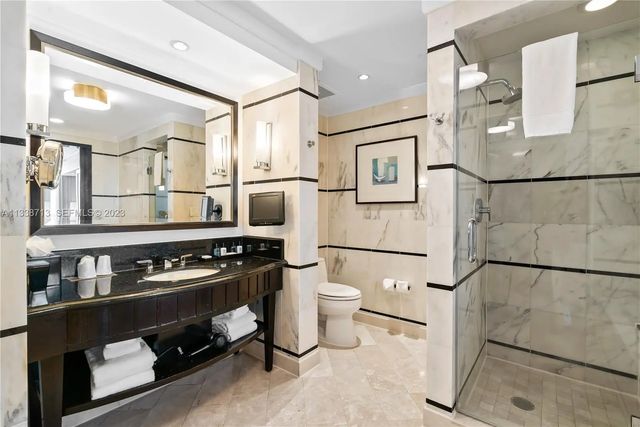 5 of 23 - 4391 Collins Avenue #1911/1909/1910/1912, Miami Beach, FL