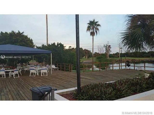 4164 Inverrary Drive #813, Lauderhill