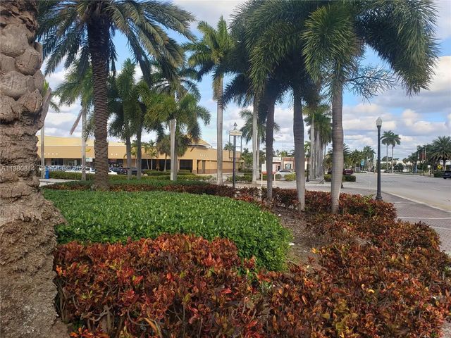 2 of 18 - 1720 Harrison Street #12d, Hollywood, FL