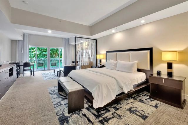 5300 Nw 87th Avenue #606, Doral